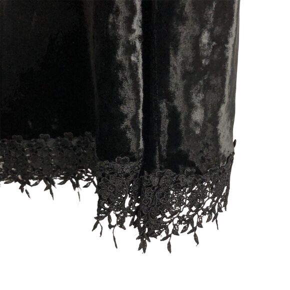 FL Malik Jacket & Skirt Set Black Velvet Size Medium Lace Trim - Picture 3 of 8